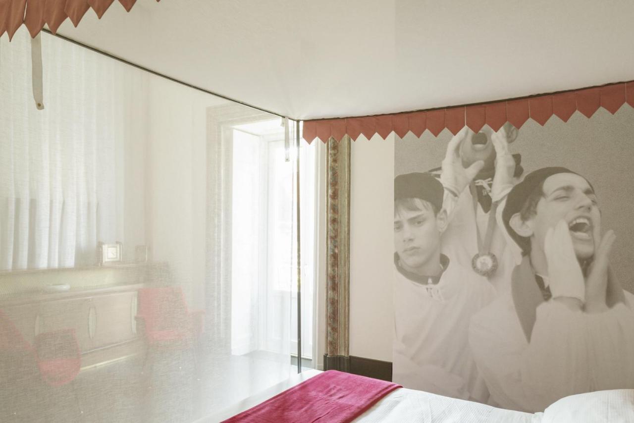 อัสมุนโด ดี จีซิรา Hotel คาตาเนีย ภายนอก รูปภาพ